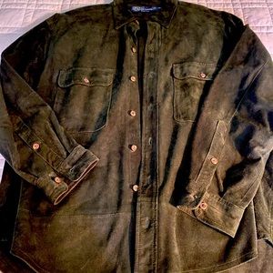 Rich emerald green suede shirt. Good condition.